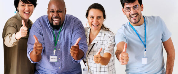 thumbs up in group of people icon - Blockcod